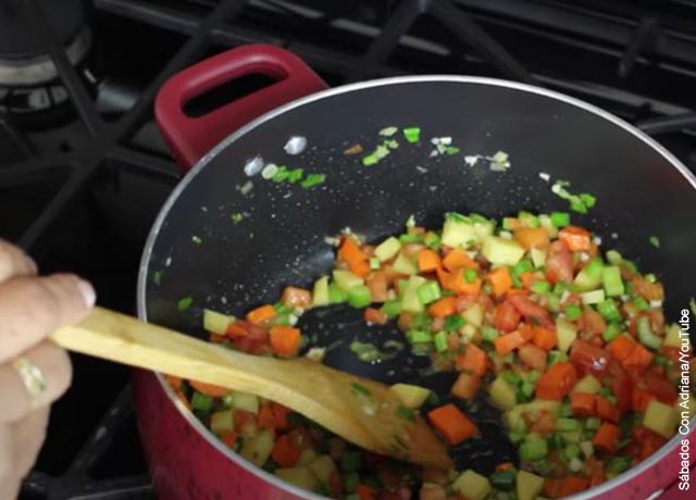 Зеленчукова супа: рецепта с всички вкусове на дома